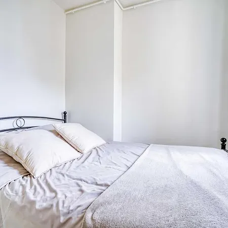 Quartier Des Ternes - Le Reveur - 137mc Bis París