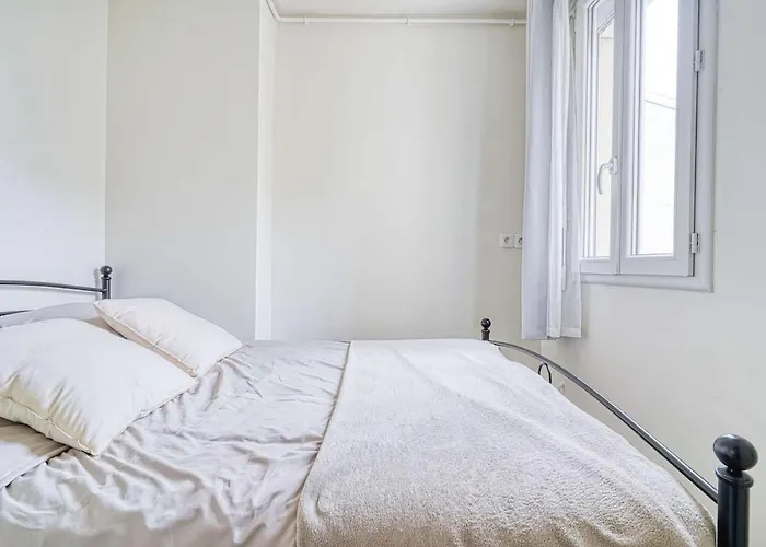 Quartier Des Ternes - Le Reveur - 137mc Bis París