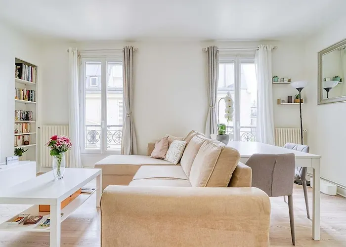 Quartier Des Ternes - Le Reveur - 137mc Bis París